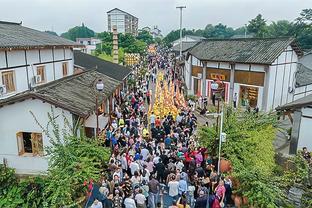 斯图尔特：一直想以最佳形象代表球队 我要向队友和教练们道歉